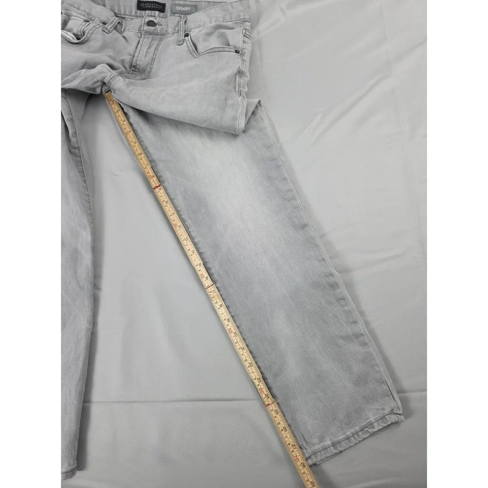 Aeropostale Jeans Skinny Tapered Fit Gray Denim Mens 32x30 Nice Whiskers